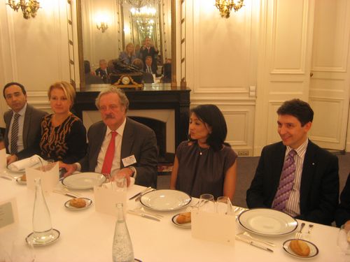 Dîner au Ministère de l'Education Nationale.