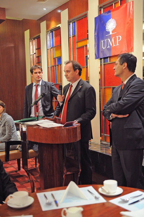 J'évoque les restrictions du 14 juillet à l'étranger