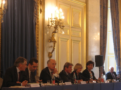 Bernard Kouchner Président de l'AFE