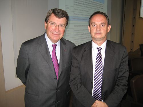 Francis NIZET avec Xavier Darcos, Président de l'Institut Français.